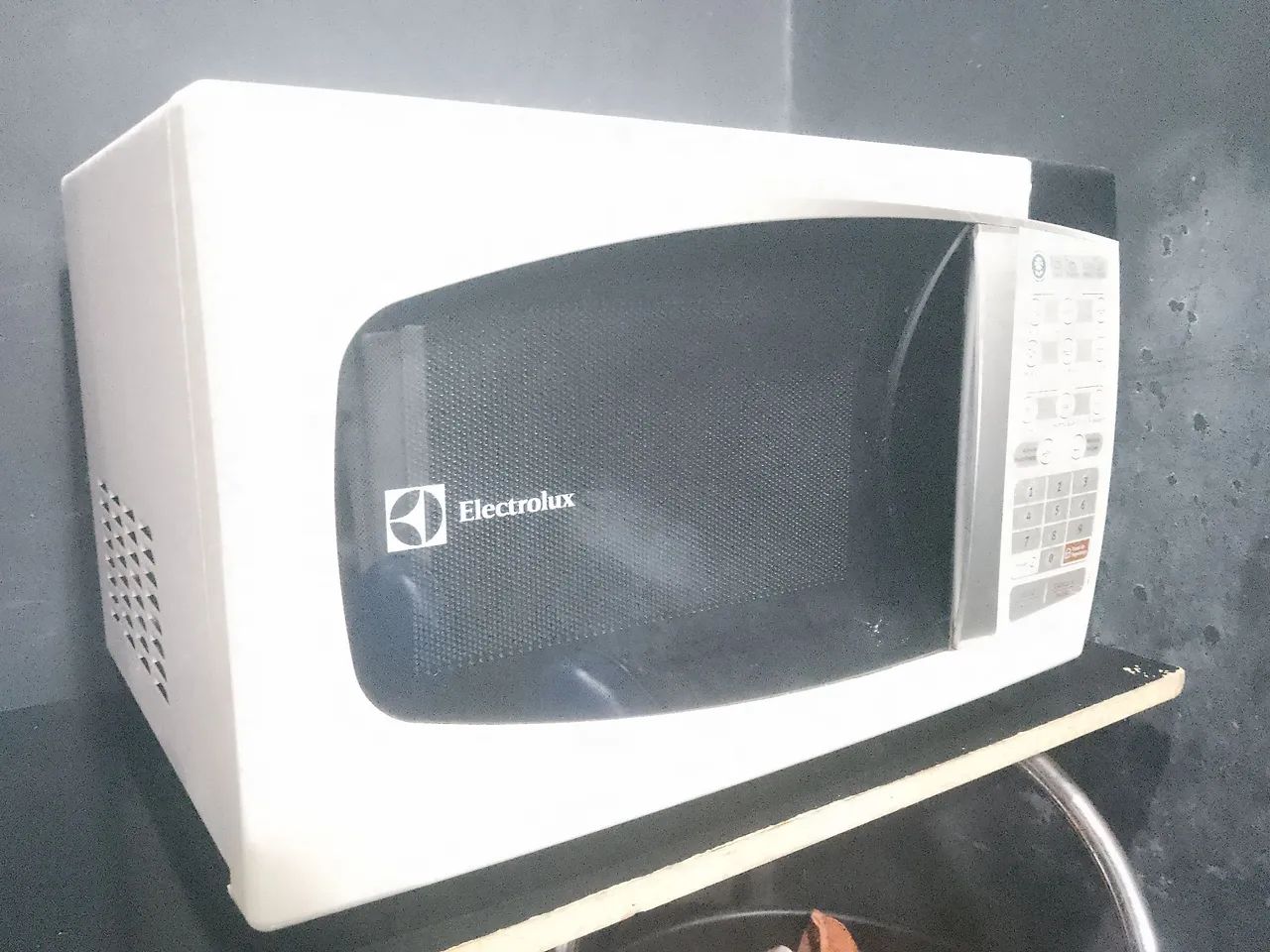 Microondas Eletrolux 