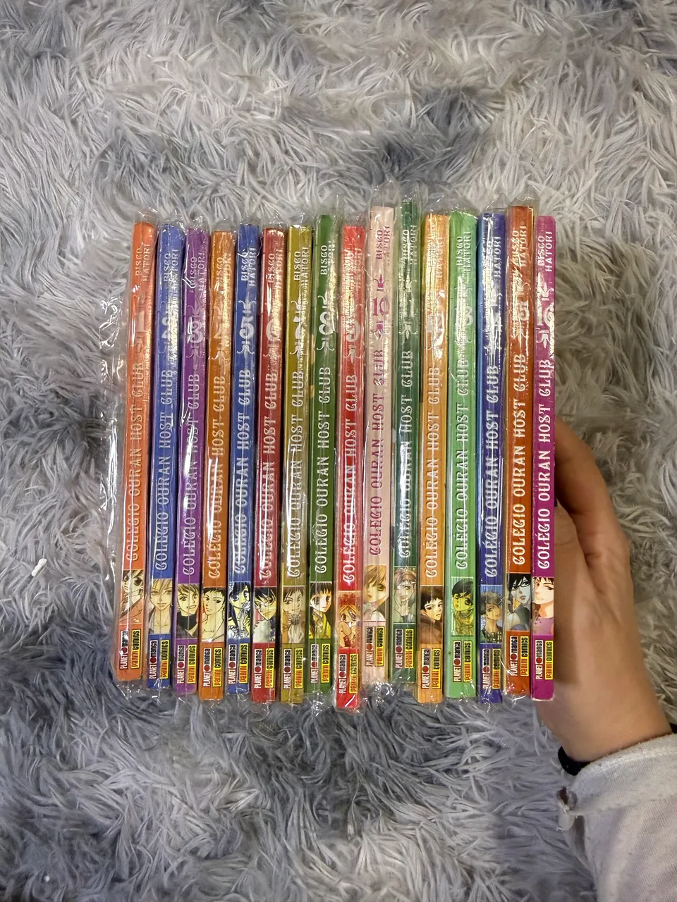 Vendo Volumes Horimiya - Livros e revistas - Parque Residencial
