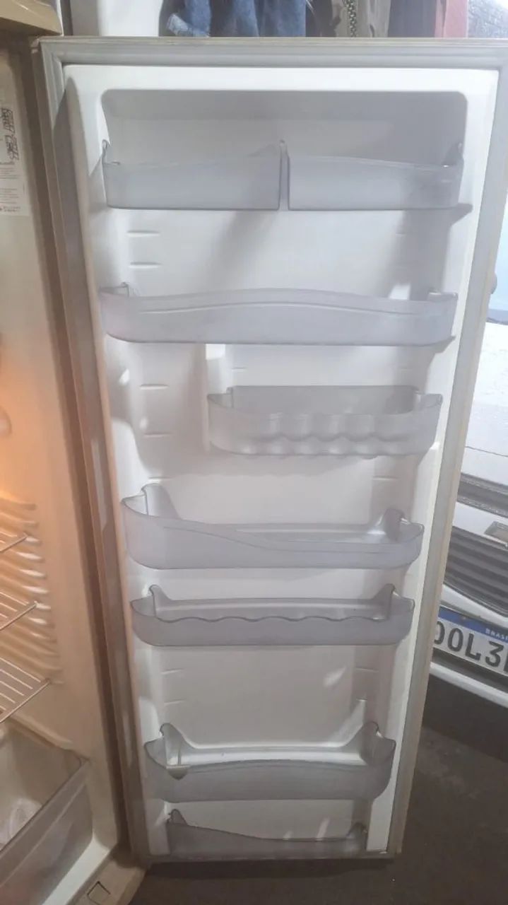 GELADEIRA 450,00 - Foto 3