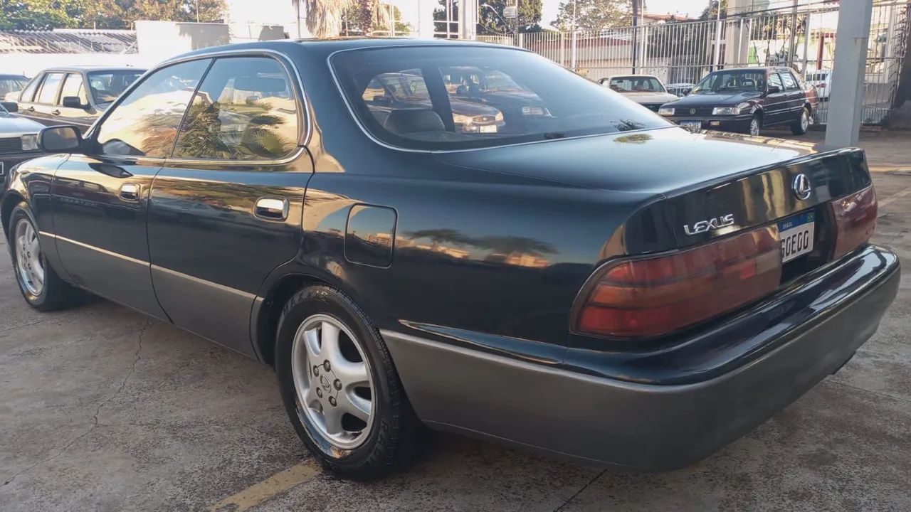 Lexus ES-300 3 1992
