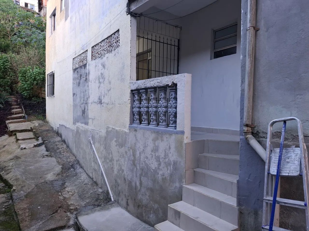 Casa 2 cômodos Alvarenga 