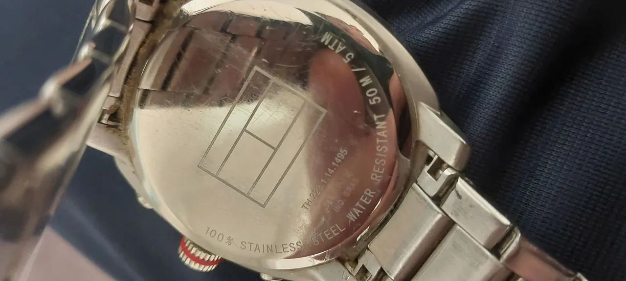 Relógio Tommy Hilfiger - pulseira de aço - com caixa e elos originais - Foto 4