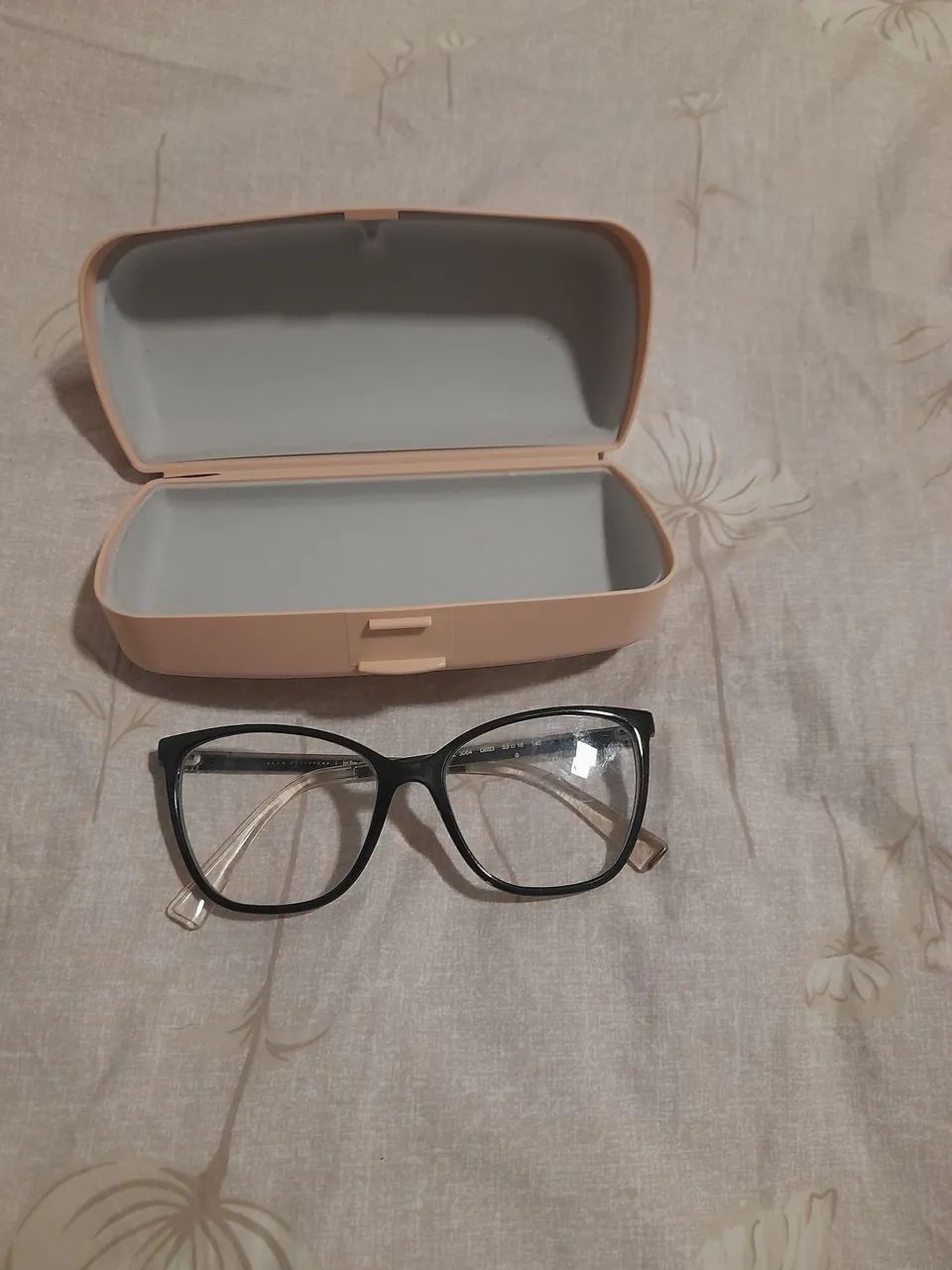 BARBADA:ARMAÇÃO  DA  MARCA GRACE SEMI NOVA