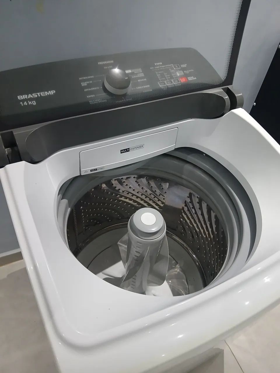 Maquina de lavar com defeito  nao centrífuga  - Foto 5
