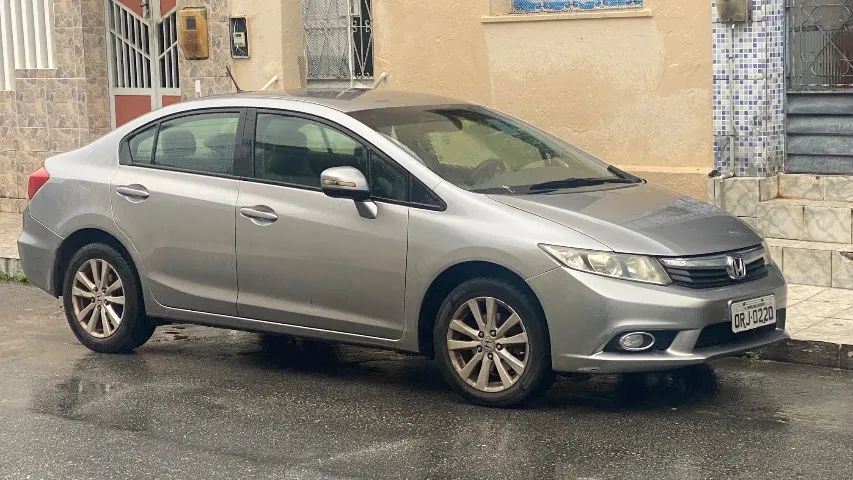 Honda Civic Civic Sedan LXR 2.0 Flexone 16V Aut. 4p 2014