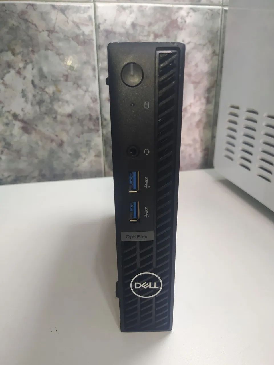 optiPlex Micro 7010 i3 