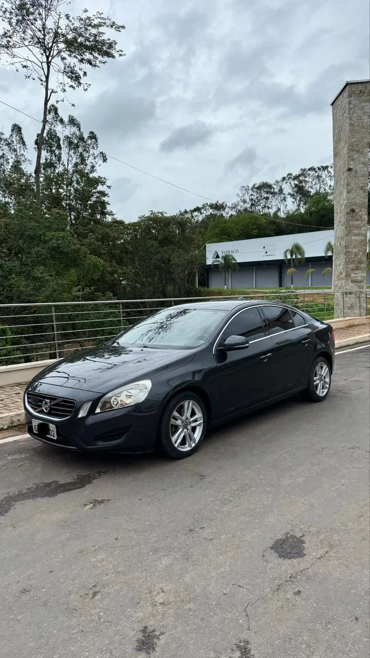 Volvo S60 S60 T-5 2.0 240cv 4p 2011