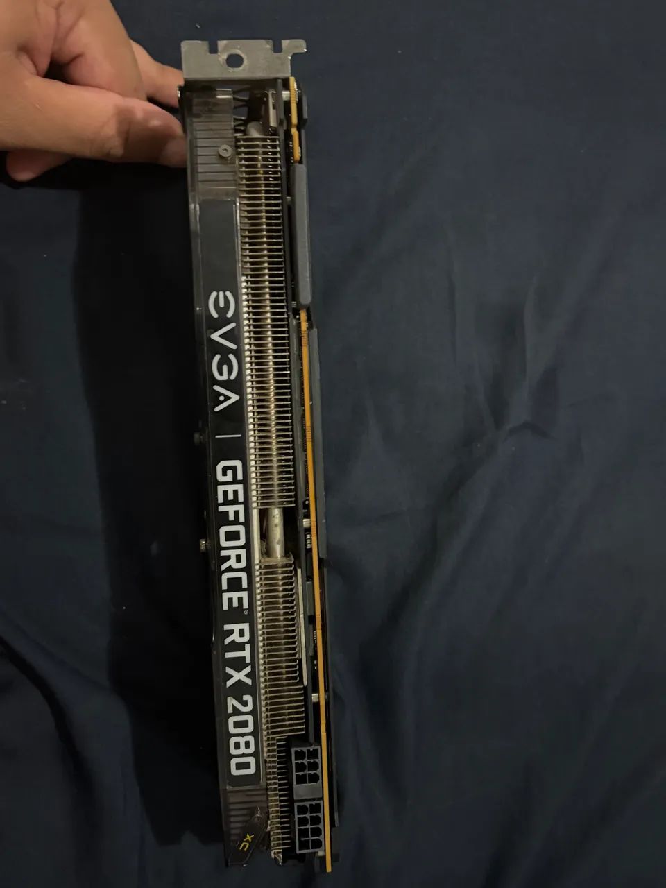 RTX 2080 (as 2 ventoinhas não funcionam)