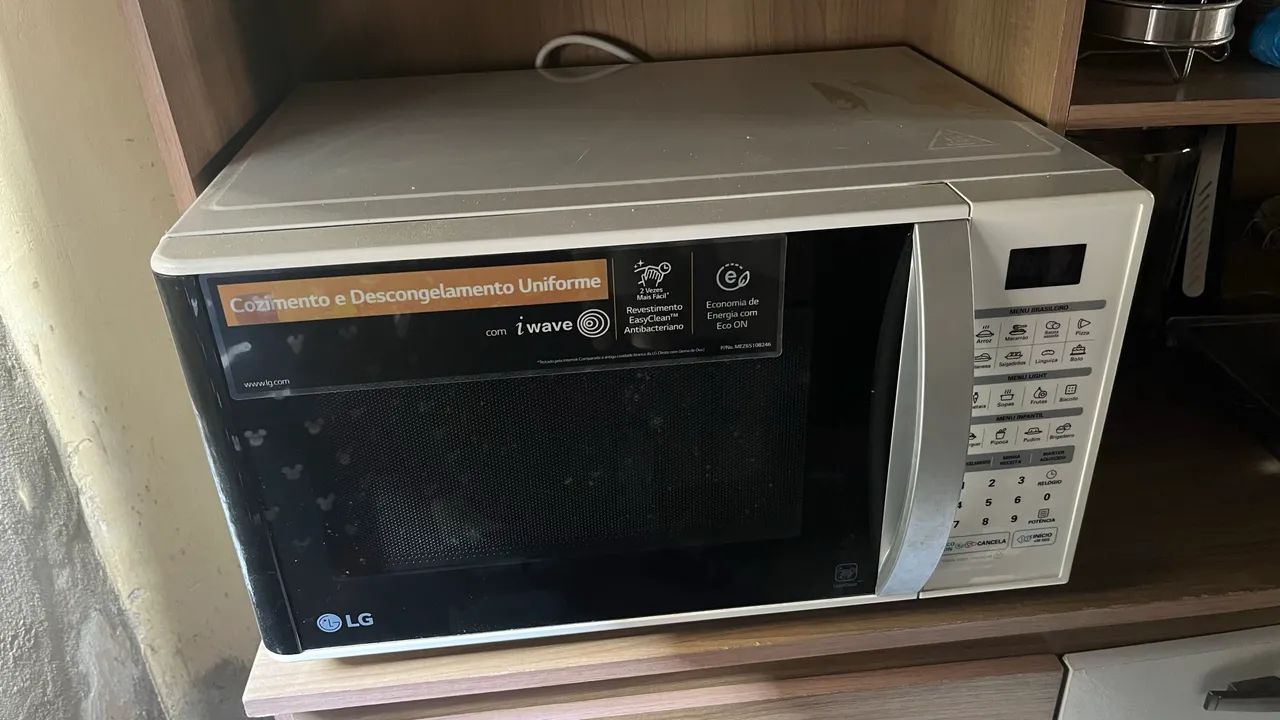 Microondas LG 30L - 800W