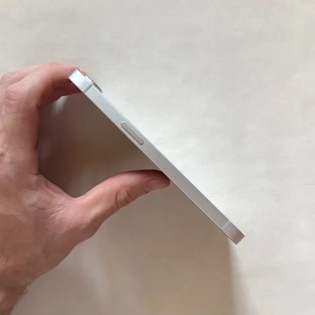 iPhone 16e 128GB (Impecável) - Foto 5