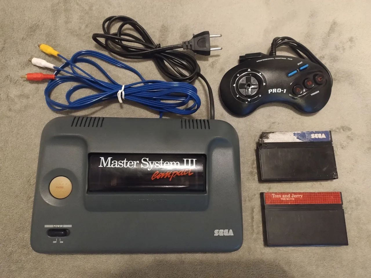 Master System 3 Compact com mod A/V, Alex Kidd na memória e 2 fitas. - Foto 2