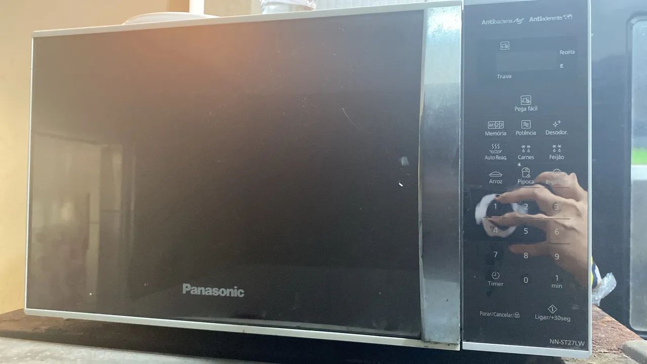 MICROONDAS PANASONIC 21L