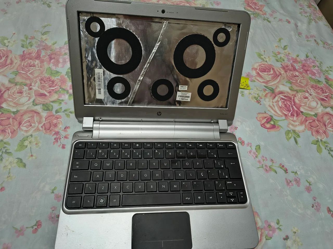 Notebook Hp pavillion 11.6  precisa trocar a tela - Foto 2