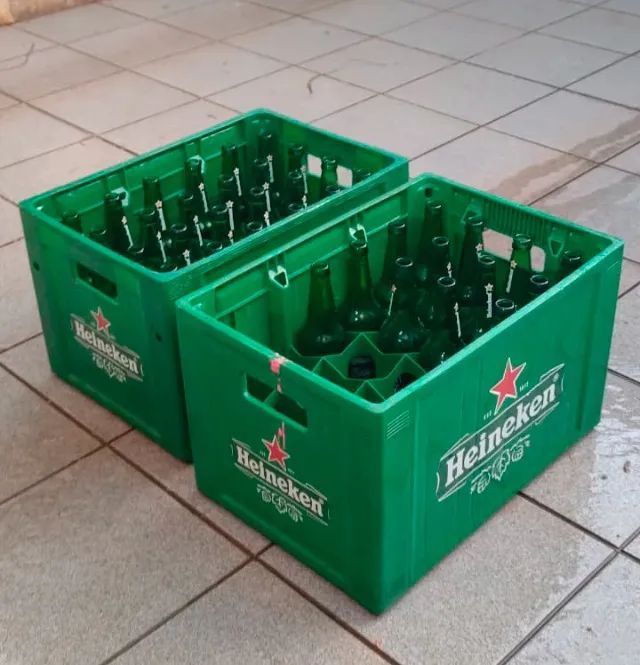 DOIS ENGRADADO COM 37 GARRAFAS - Foto 5