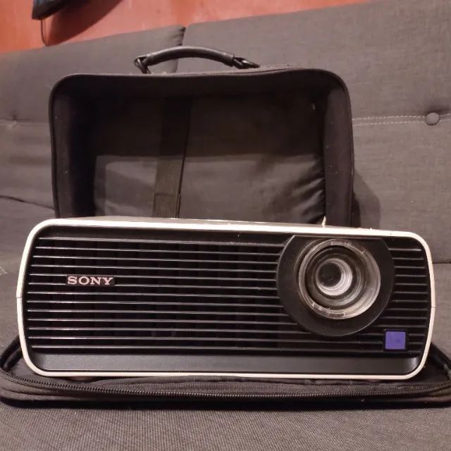Projetor Sony funcionando em perfeito estado