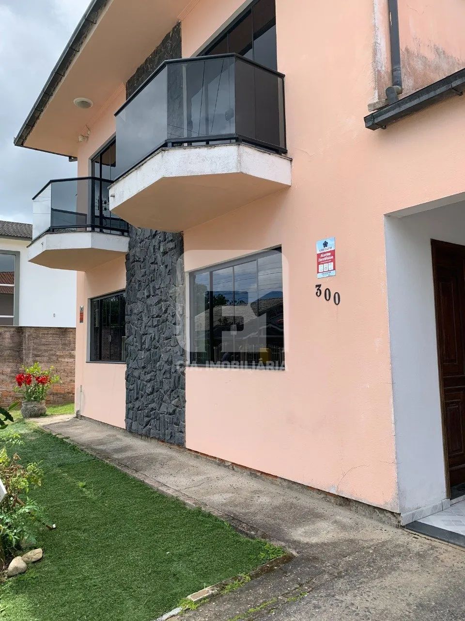 Casa com 4 quartos à venda no bairro Carianos - Foto 2
