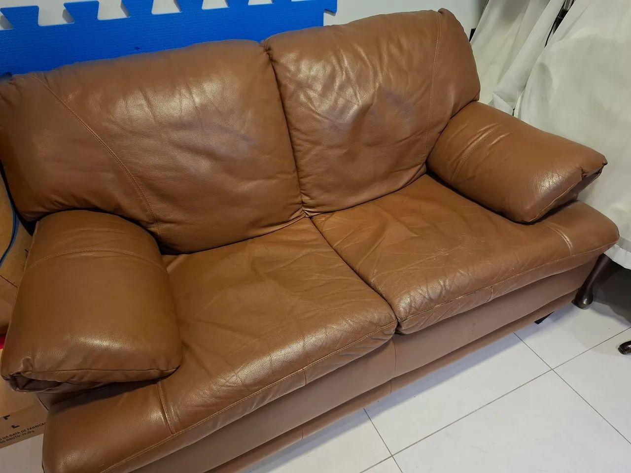 Sofá de couro legítimo 2 lugares  - Foto 3