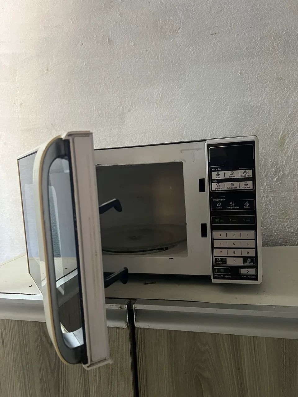 Microondas- Midea 20L - Foto 2