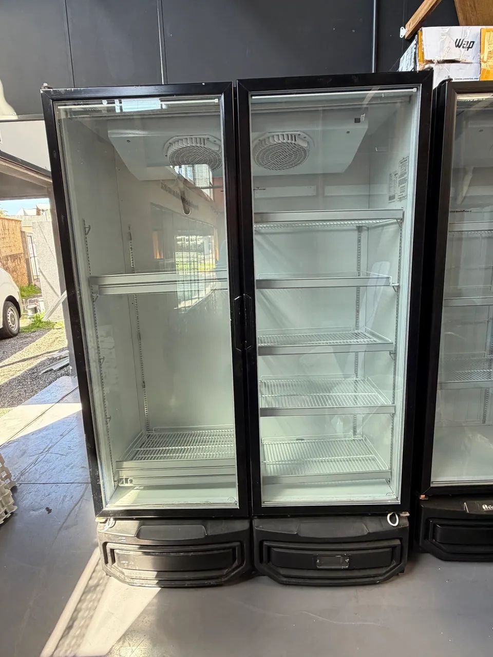 Freezer vertical Gelopar congela -25 - Foto 3