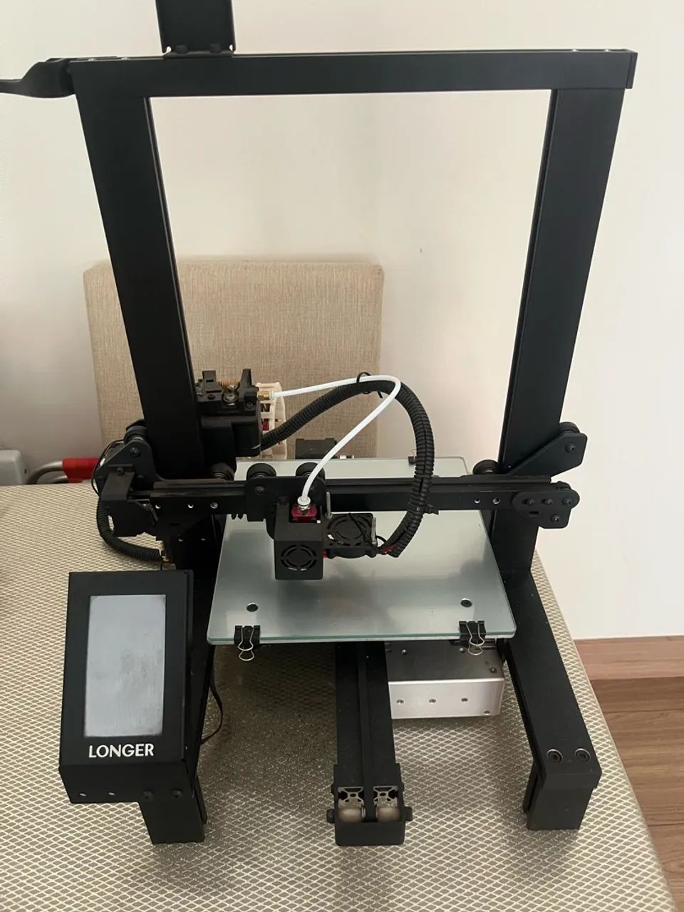 Impresso 3D LK4 pro com filamento