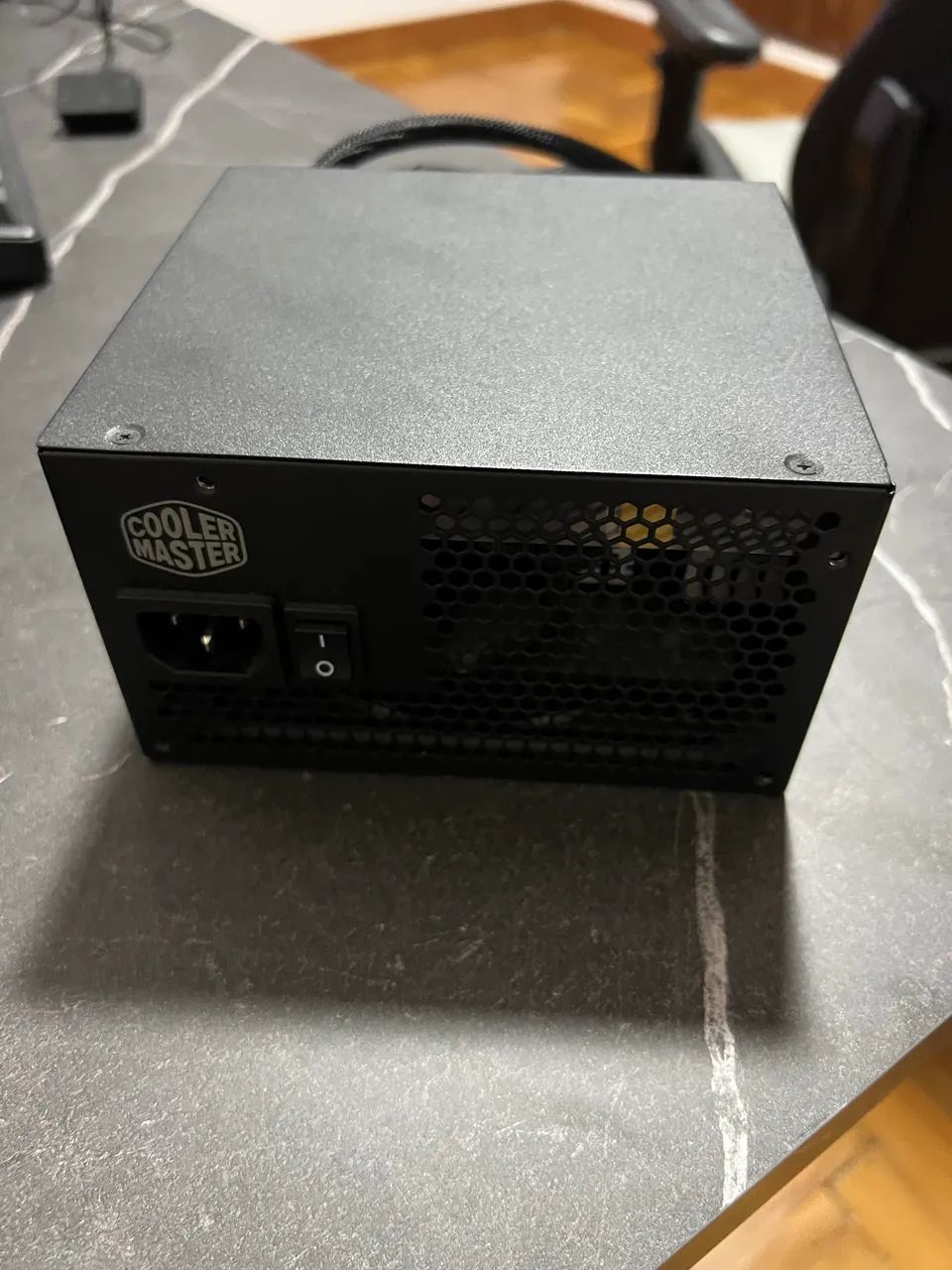 Fonte Cooler Master 550W bronze semi modular - Foto 4