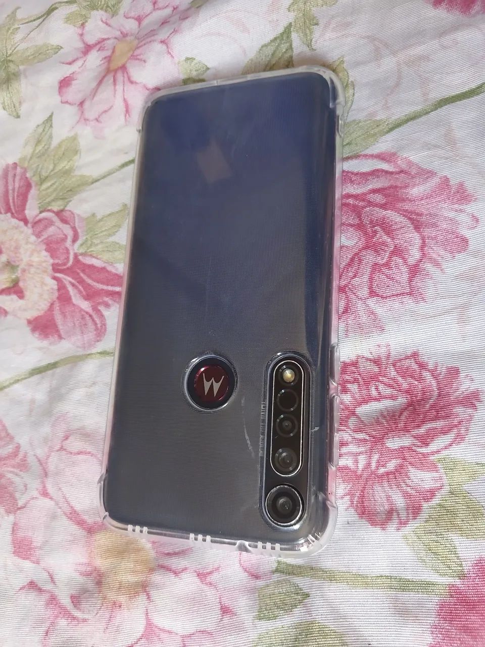 Moto g8 plus 3 câmeras top completo - Foto 3