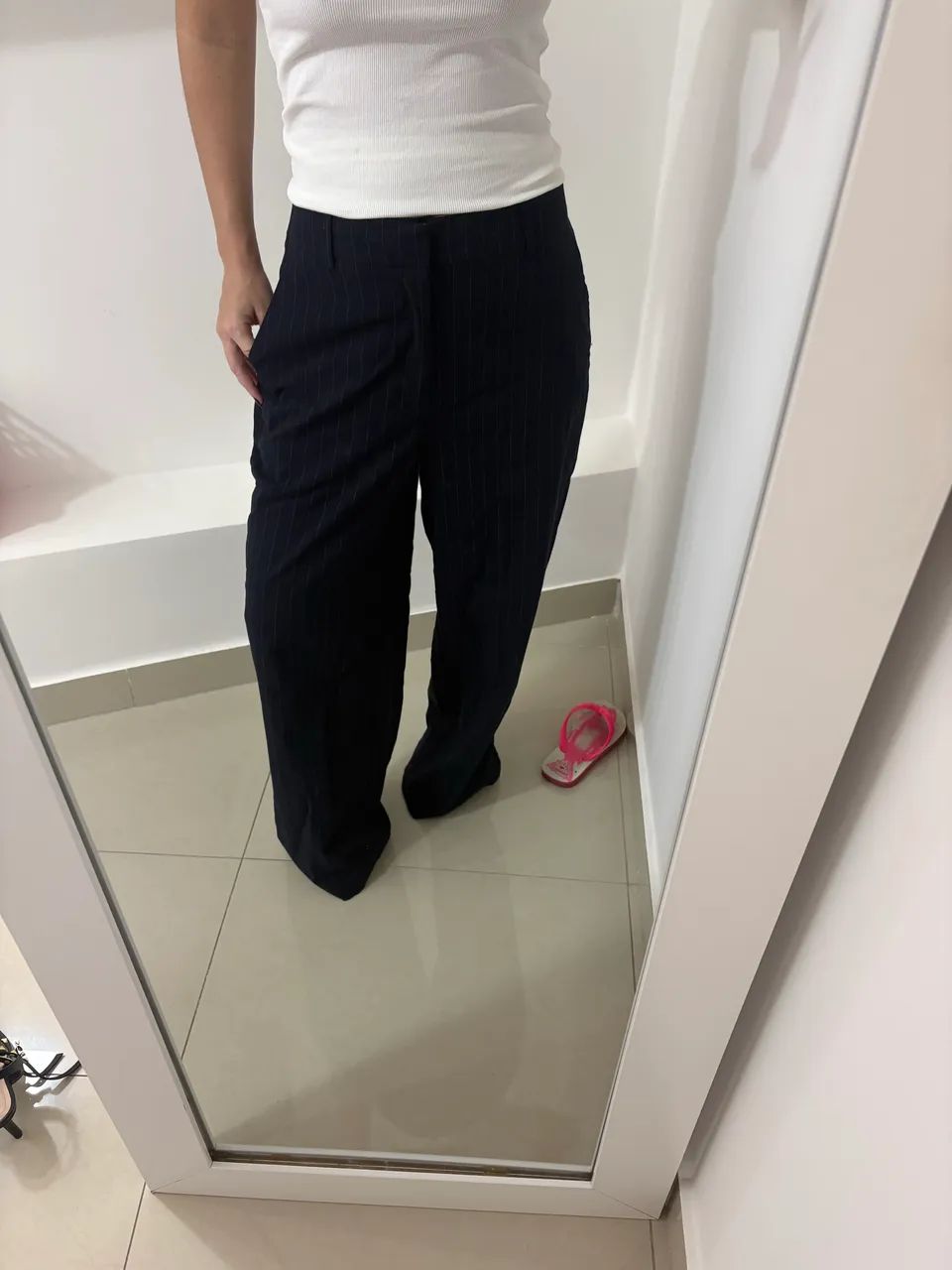 Conjunto de calça e blazer alfaiataria risca de giz azul marinho  - Foto 2