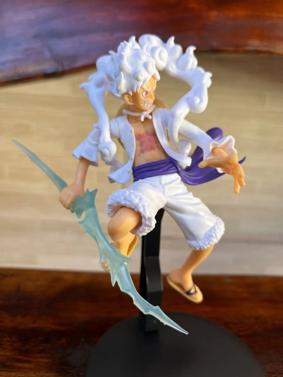 Action Figure One Piece - Luffy Gear 5 18cm Base Aérea - Foto 2