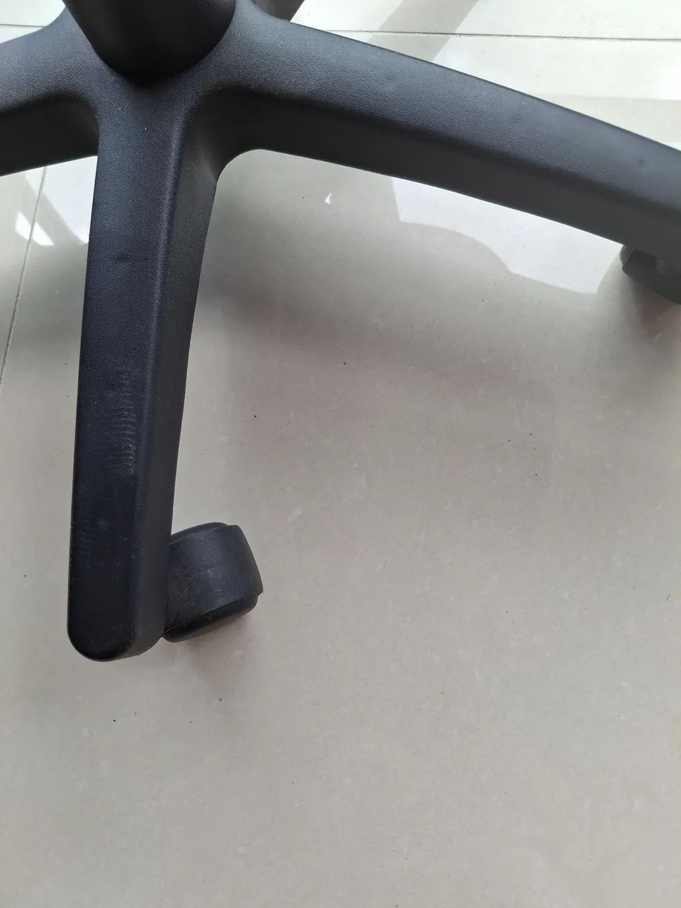 Cadeiras oara escritorio vom rodinhas