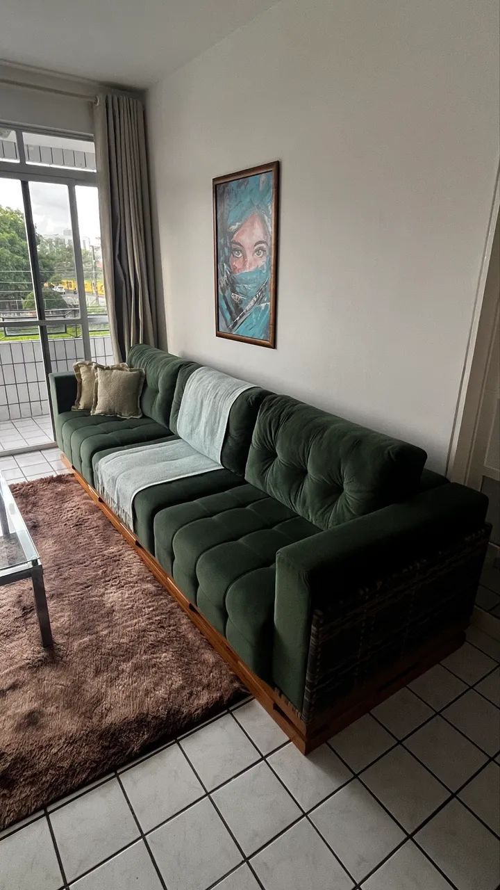 Elegant Sofa471883660144168960