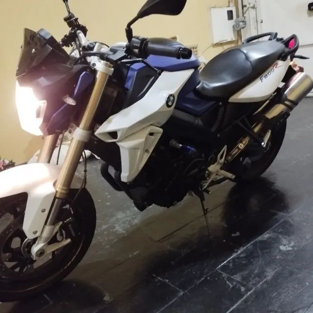 F800R 2017 ótimo estado  estudo troca