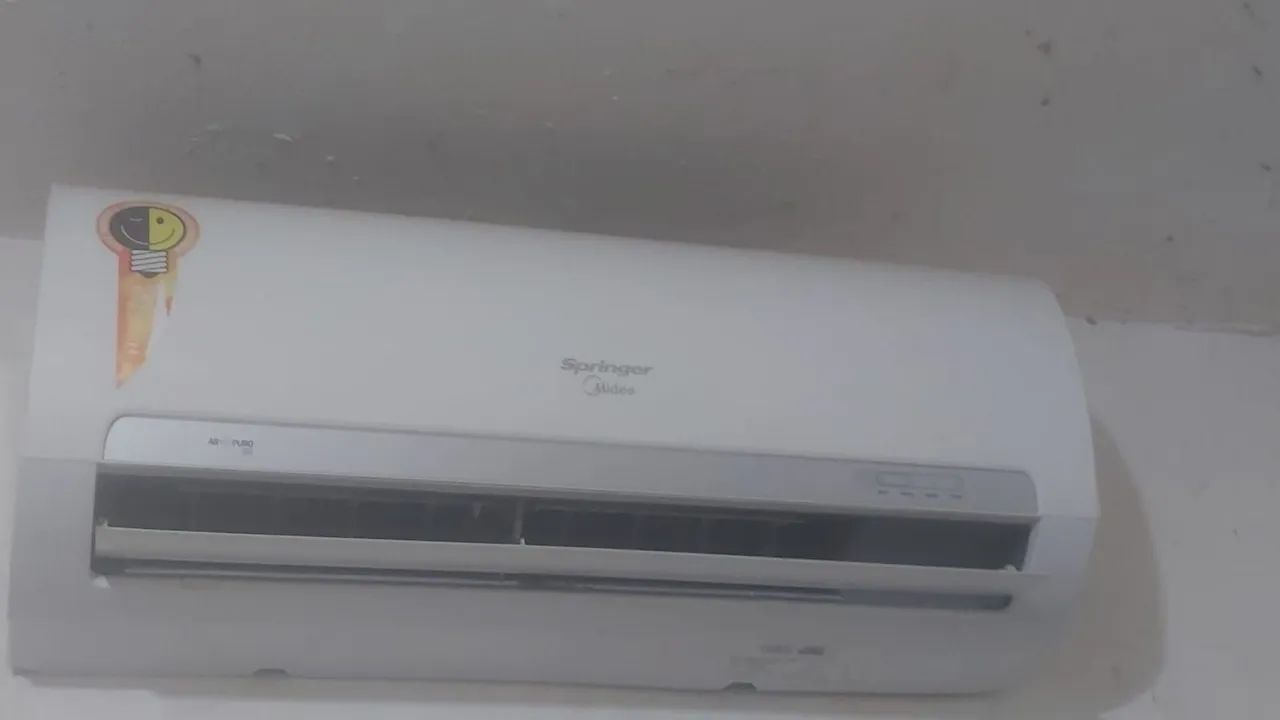 Ar condicionado seminovo 9mil btus