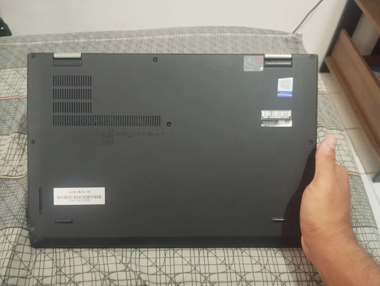 Lenovo Thinkpad X1 YOGA  - Foto 3