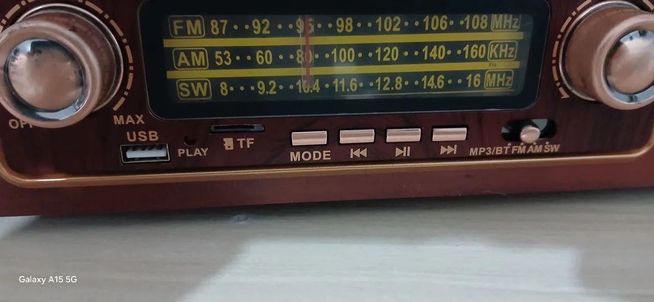 Radio modelo antigo  - Foto 5