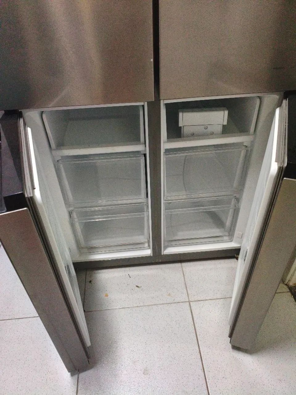 Geladeira com defeito  - Foto 3
