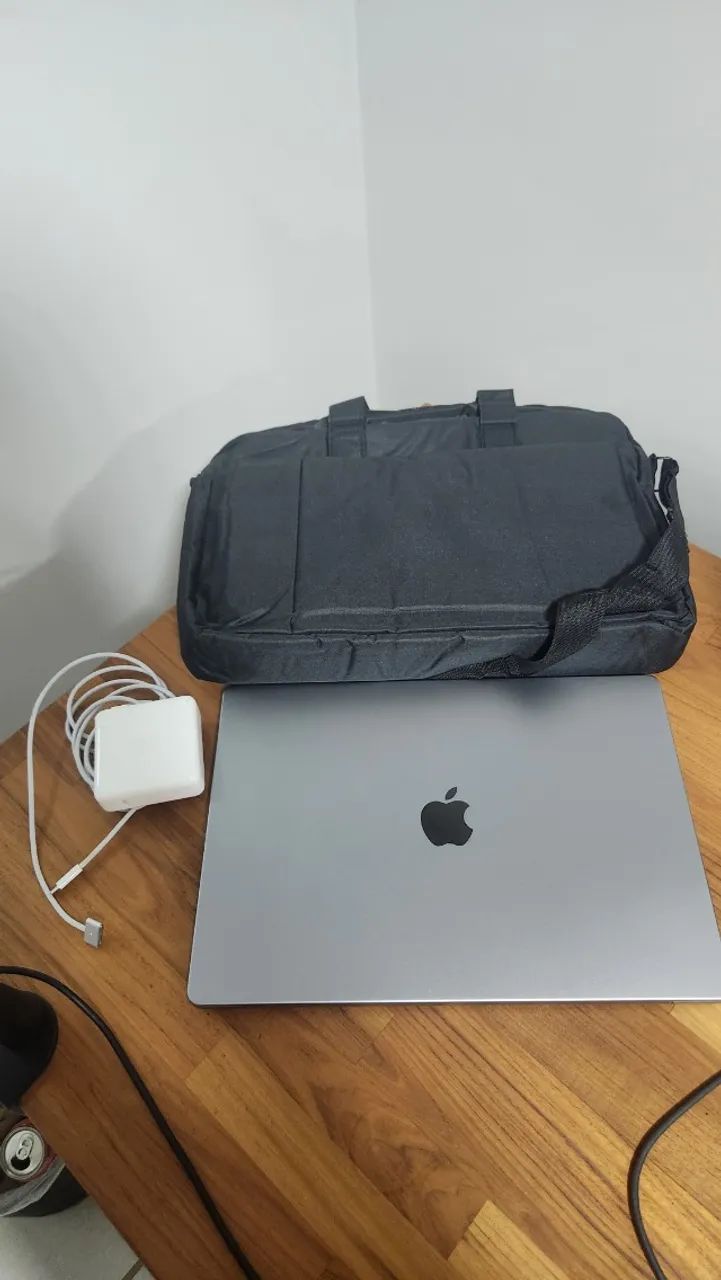 Apple MacBook Pro 16.2" M2 Pro 16GB RAM 512GB SSD - Com Bolsa - Foto 2