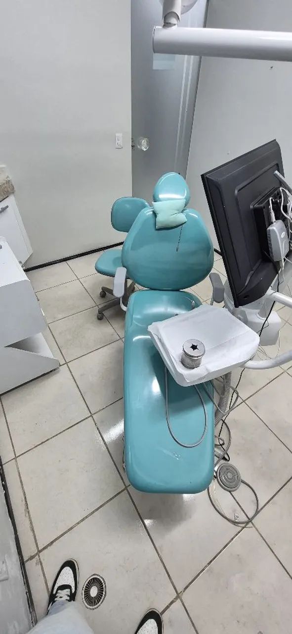 Vendo clinica odontológica no centro 
