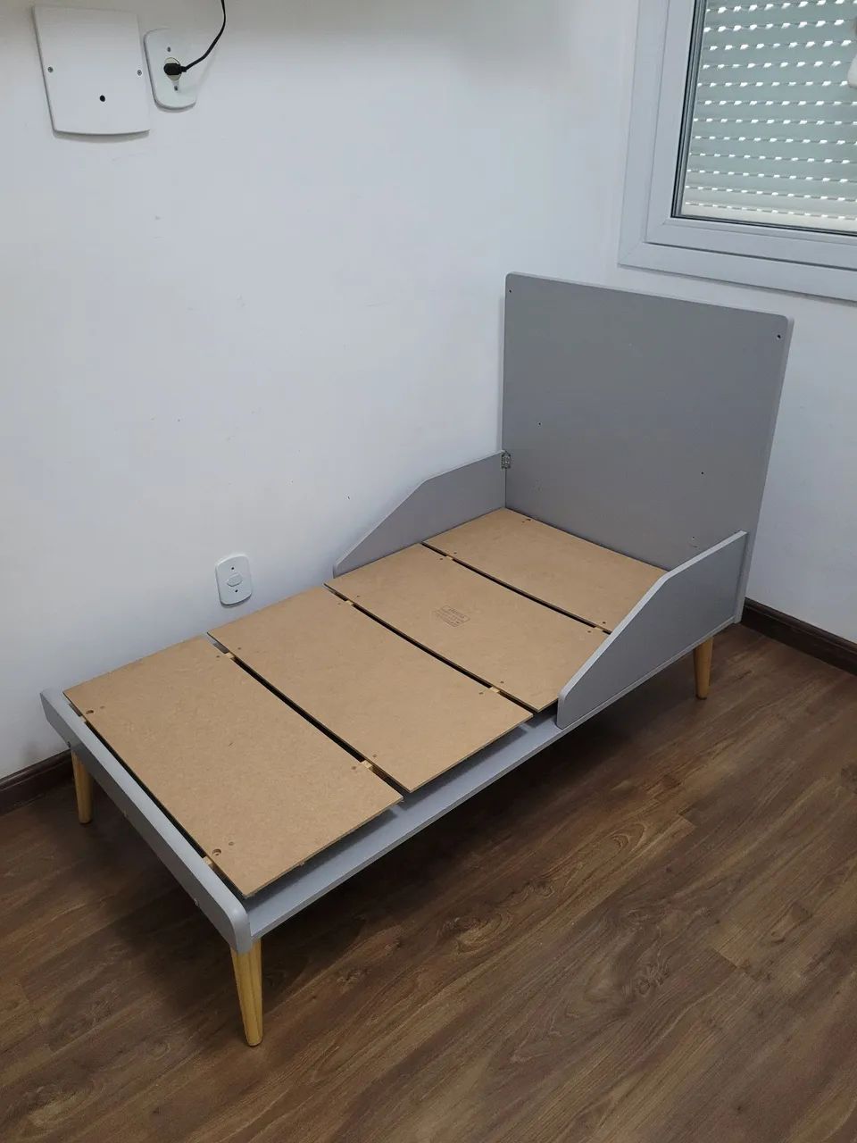 Berço Mini Cama Theo Cinza - Foto 4
