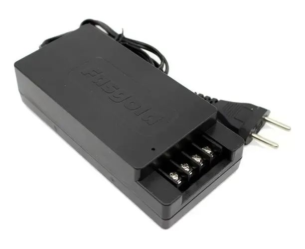 Fonte Multissaída Fs- 564 12,6v 3 Amperes - Fasgold