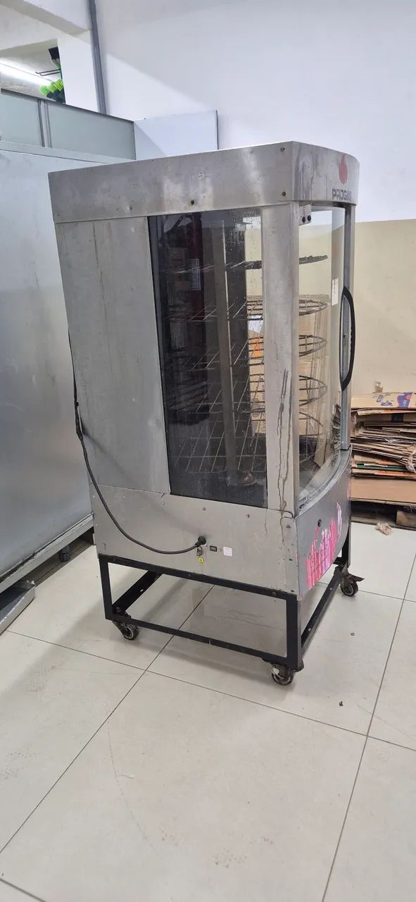 Maquina Giratória de assar frango
