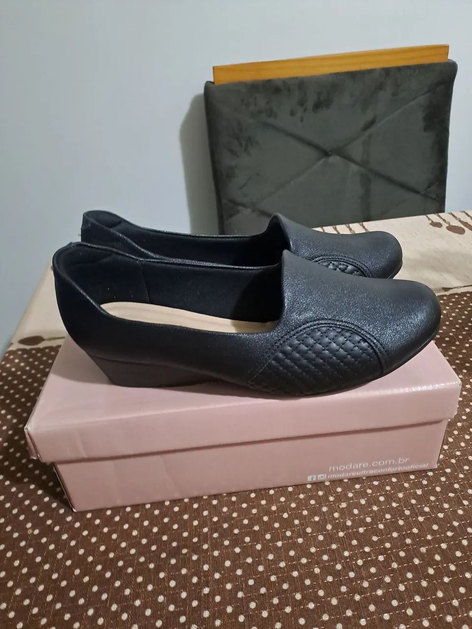 Vende-se esse Sapato