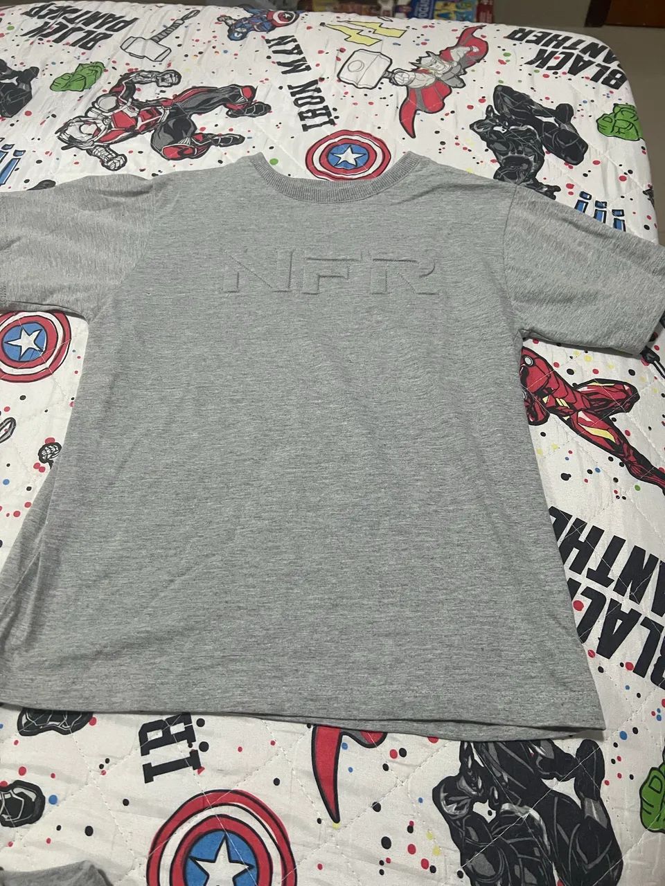4 camisetas  - Foto 5