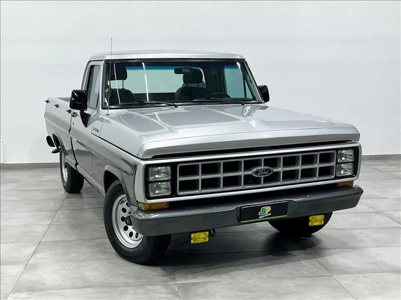 Ford F-1000 S. S. Diesel / S.s. Diesel Turbo 1987