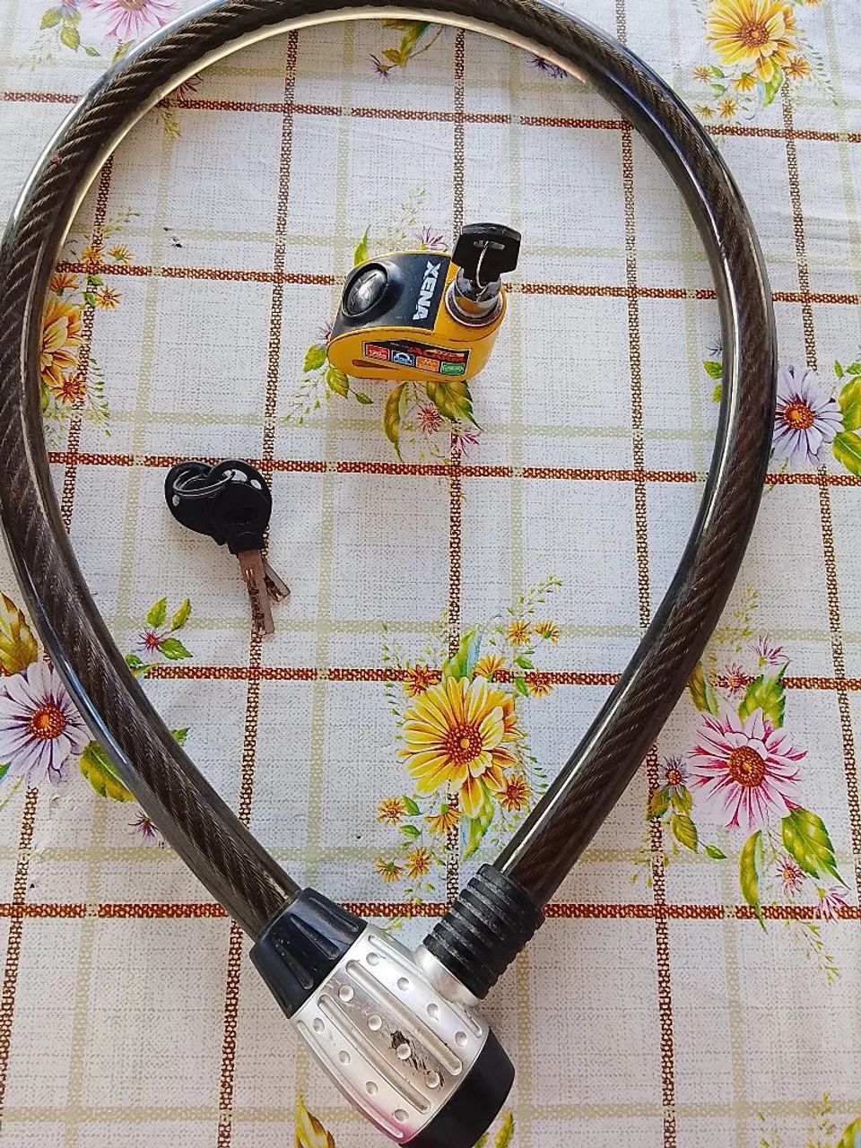 Trava mais corrente para moto - Foto 2