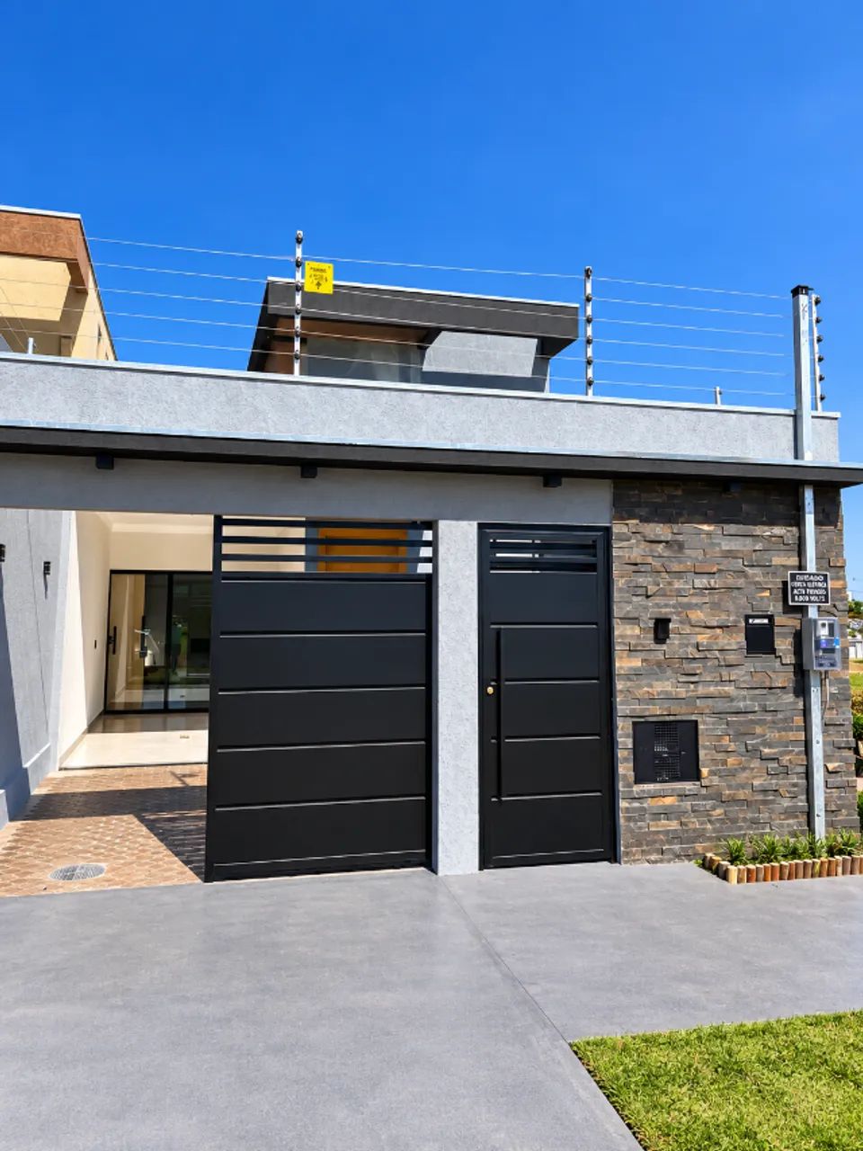 Casa com Súite, 3 quartos, Closet e Cozinha Com Ilha ? Campos do Jordão, ANÁPOLIS