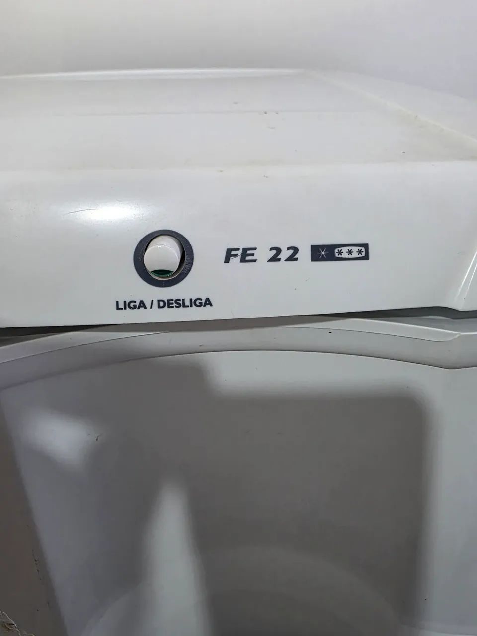 Freezer Electrolux FE22 Super - 173 litros - Foto 4