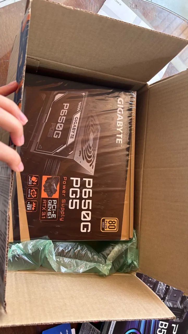 Fonte Gigabyte 650W - Foto 2