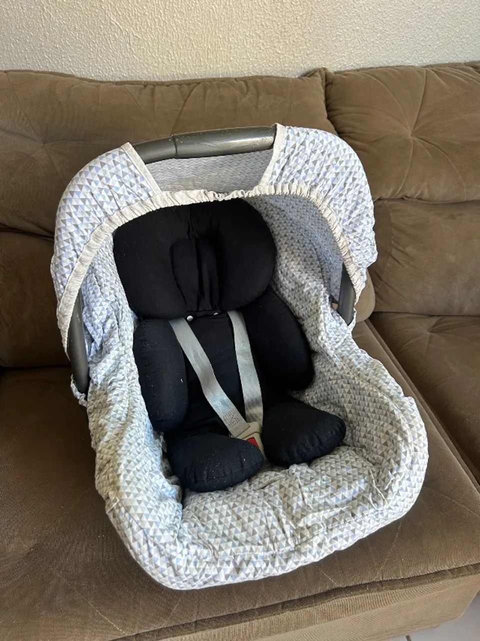 Carro de bebê galzerano, ninho, almofada e bebê conforto  - Foto 5