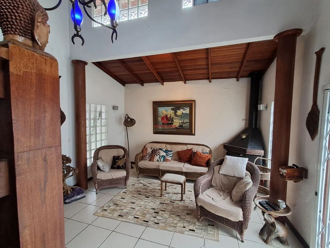 Casa com 5 quartos, sendo 2 suítes, à venda no Bairro Daniela - Florianópolis/SC. - Foto 2