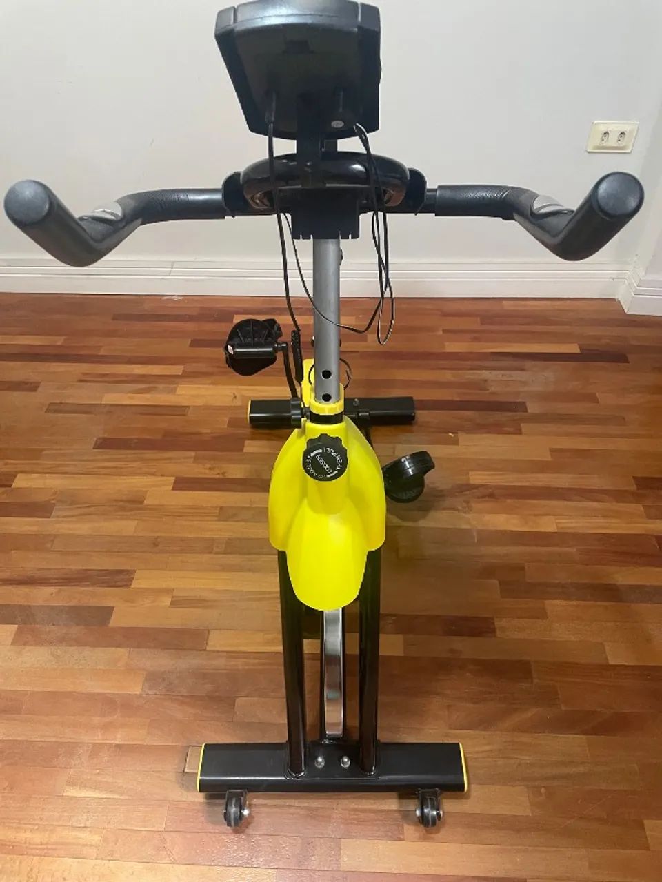 Bicicleta spinning wct